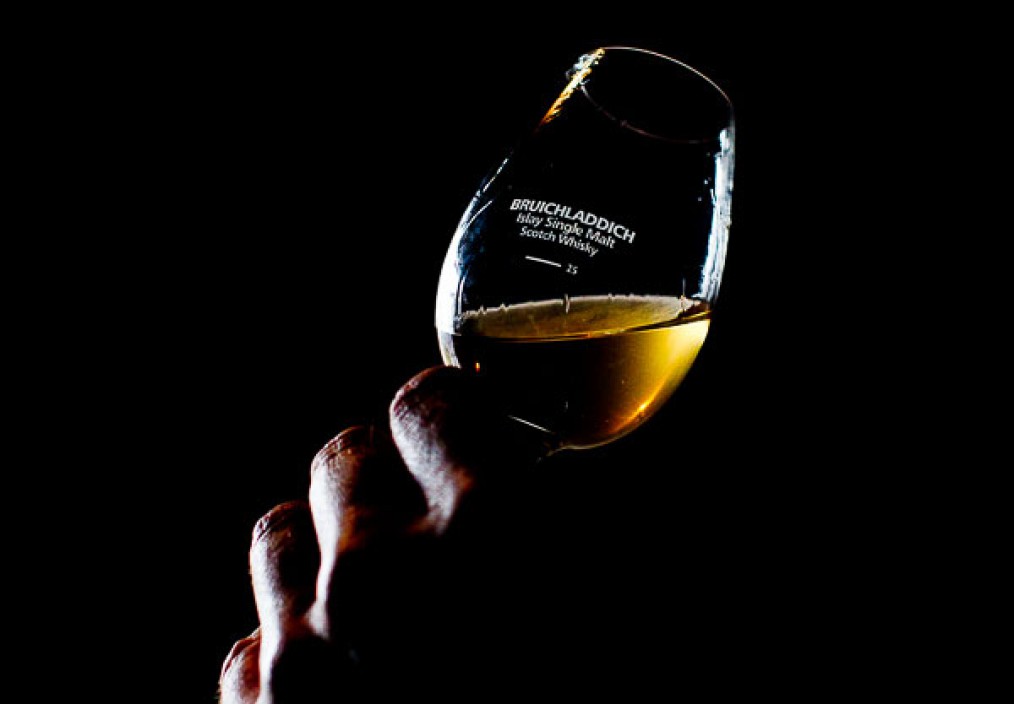 bruichladdich whisky glass