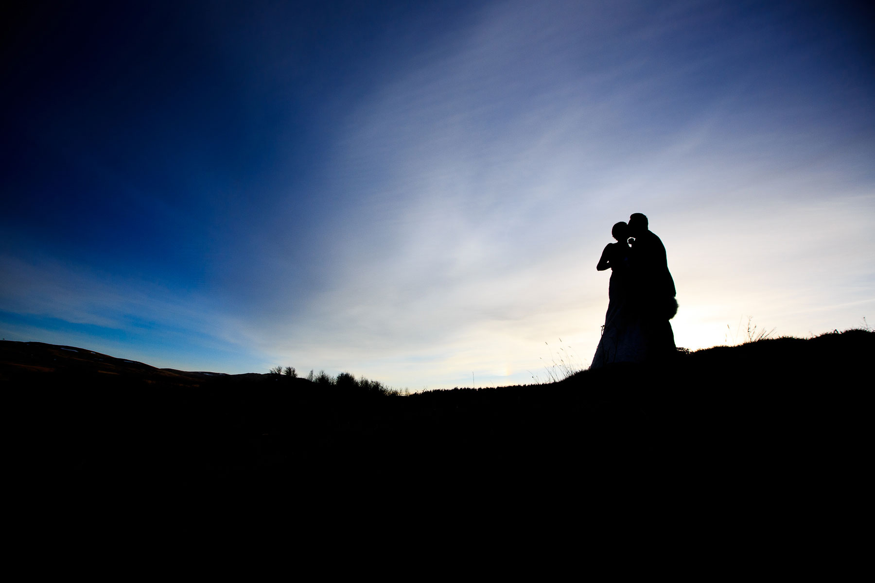 highland-wedding-photographer-silhouette